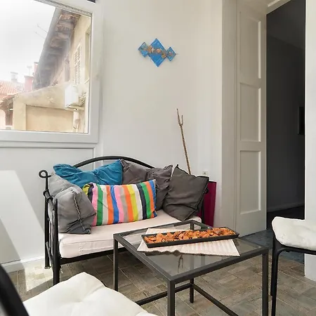 Ruzica 2272 Apartman Póla
